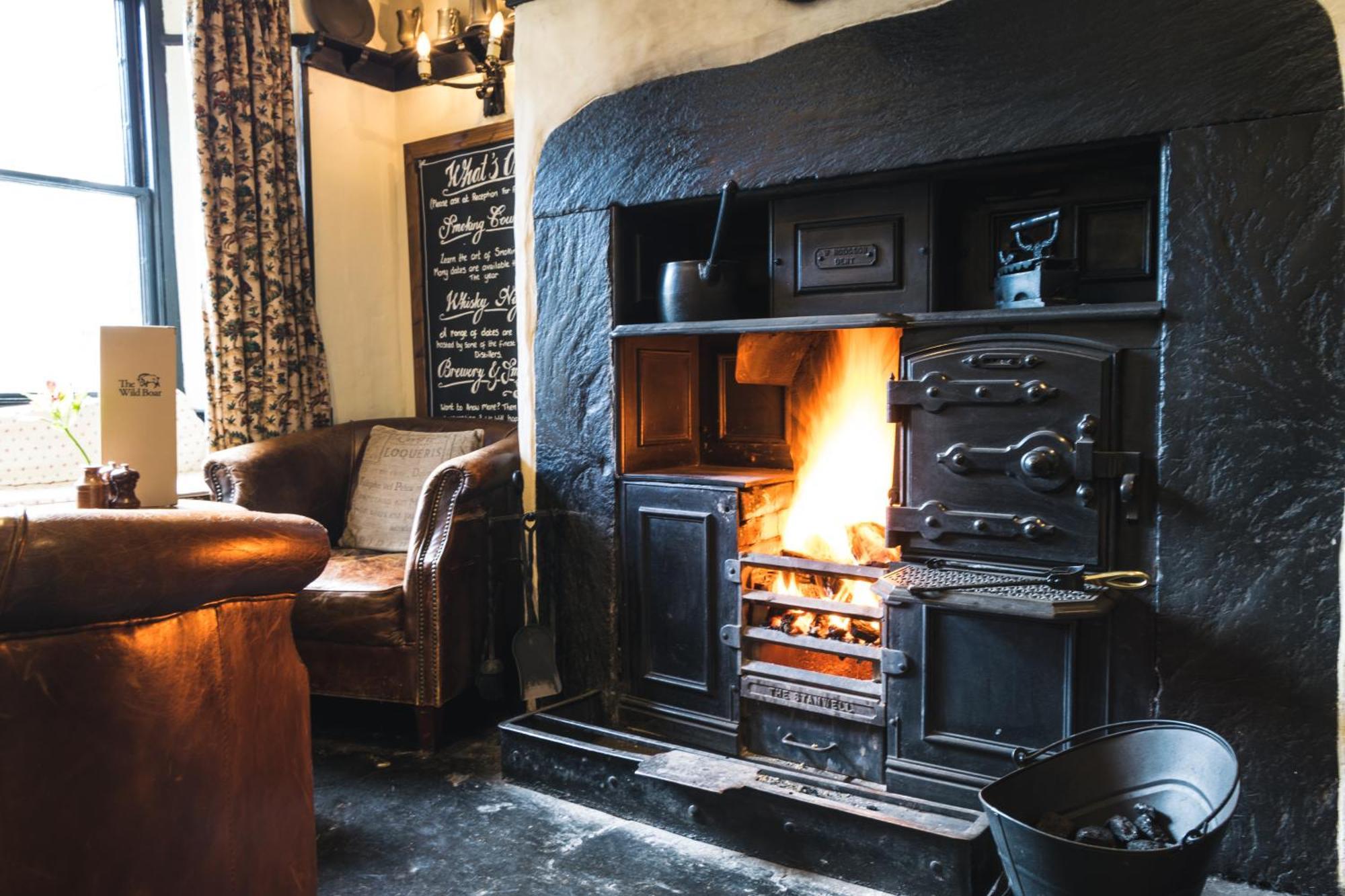Wild Boar Estate Hotell Bowness-on-Windermere Exteriör bild